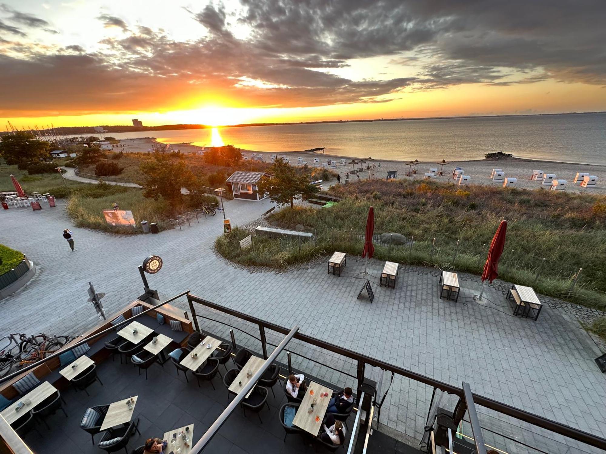 Seaside-Strandhotel ทิมเมนดอร์เฟอร์ ชตรันด์ ภายนอก รูปภาพ